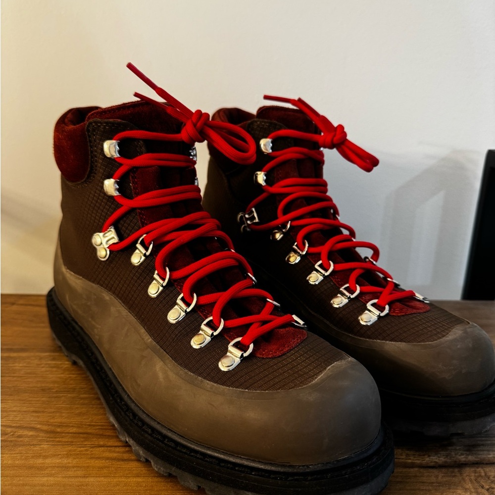 Diemme Men's Hiking Boots with Red Laces